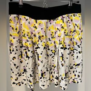 Diane von Furstenberg DVF printed mini skirt, size 2